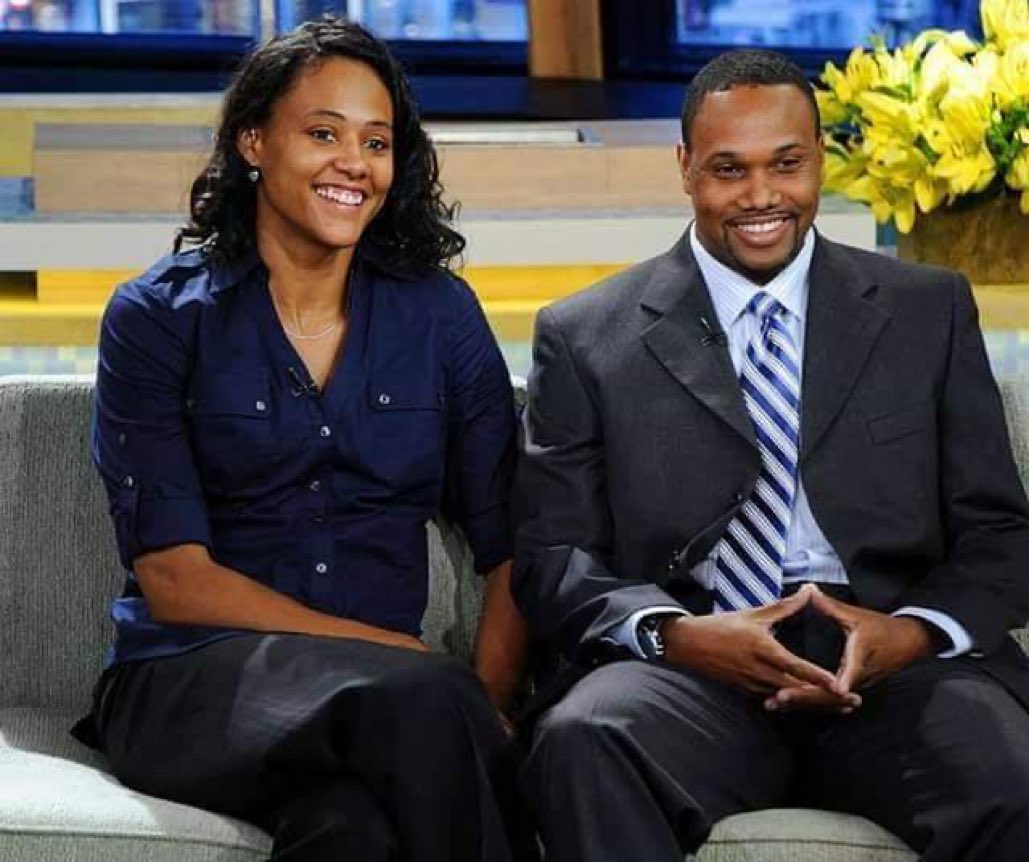 NgFacts's tweet photo. Obadele Oluwatosin Thompson became the 1st Olympic medalist from Barbados with a bronze medal in the 100m race at the 2000 Olympic Games in Sydney, Australia.

He is married to Marion Jones, a former world champion track and field athlete. They have 2 children together. https://t.co/dWULritp03