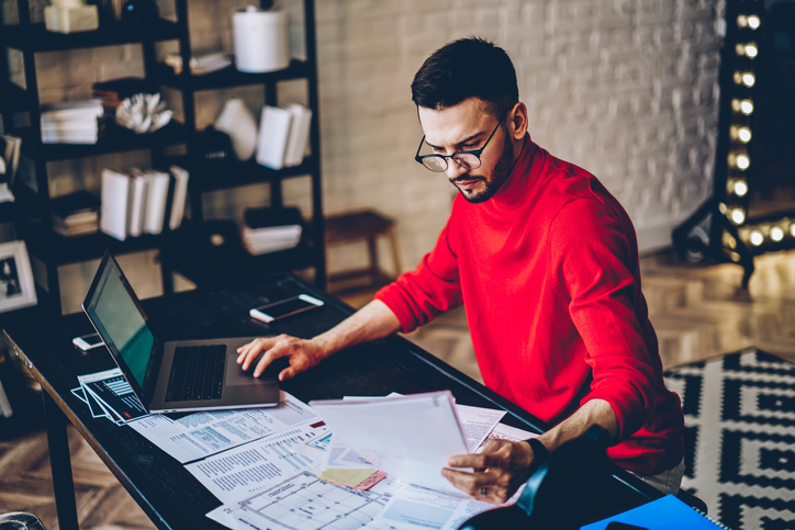 #iolavorosmart Sono più di 1.800.000 i lavoratori attivi in #smartworking. Emergenza #Covid19 ha comportato radicale ripensamento dell'organizzazione del lavoro per la tutela della salute delle persone all'interno di aziende e PA #1maggio #PrimoMaggio lavoro.gov.it/stampa-e-media…