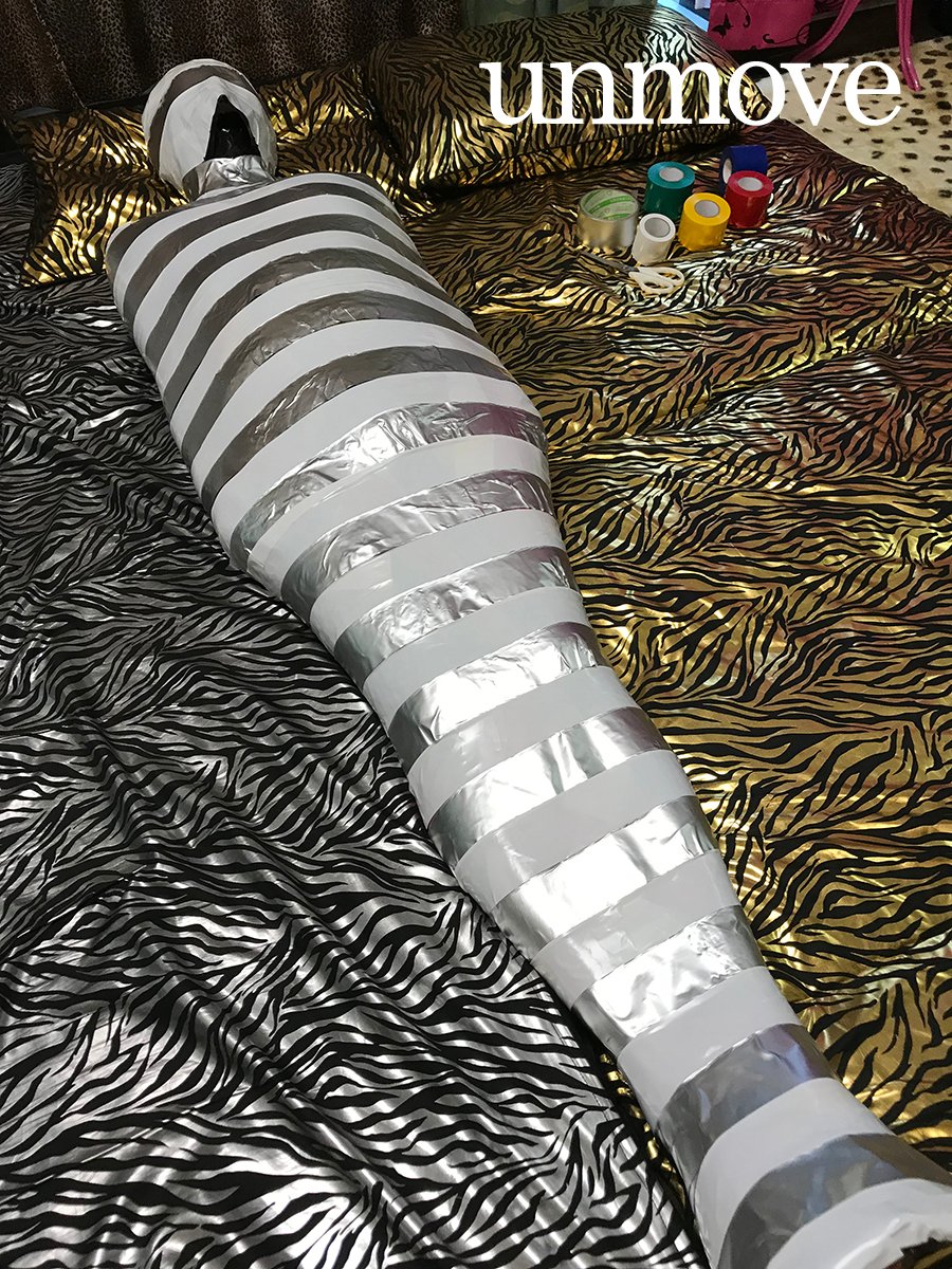 unmove_'s tweet photo. うちにいよう。マミーでいよう。
#stayhome #staymummy #mummification #mummy #mummified #木乃伊 #マミフィケーション #マミー #拘束 #bdsm #sm https://t.co/aH5eOK6xcf