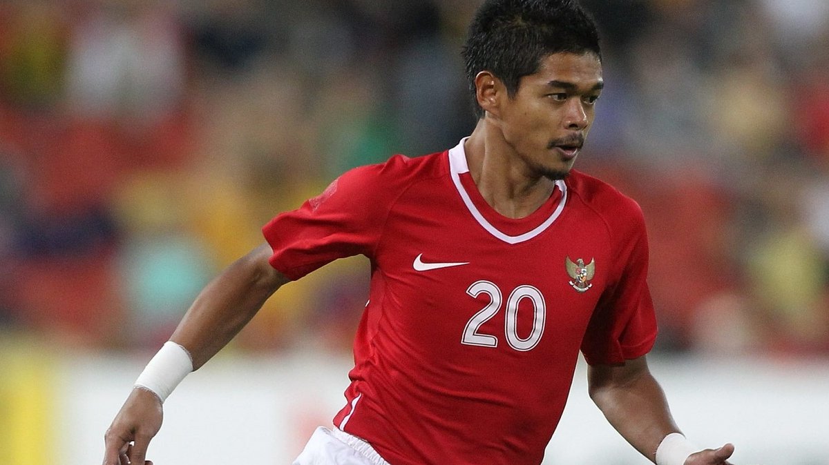 theafcdotcom's tweet photo. 🥇 Indonesia's most capped player
🐯 @Persija_Jkt legend
⚽️ 2002 @affsuzukicup Top Scorer

🇮🇩 Is the iconic @bepe20 the @PSSI's greatest ever? 🇮🇩

🗳️ VOTE ➡️ https://t.co/HBqGORFGxK ⬅️ https://t.co/0l8L4teWd4