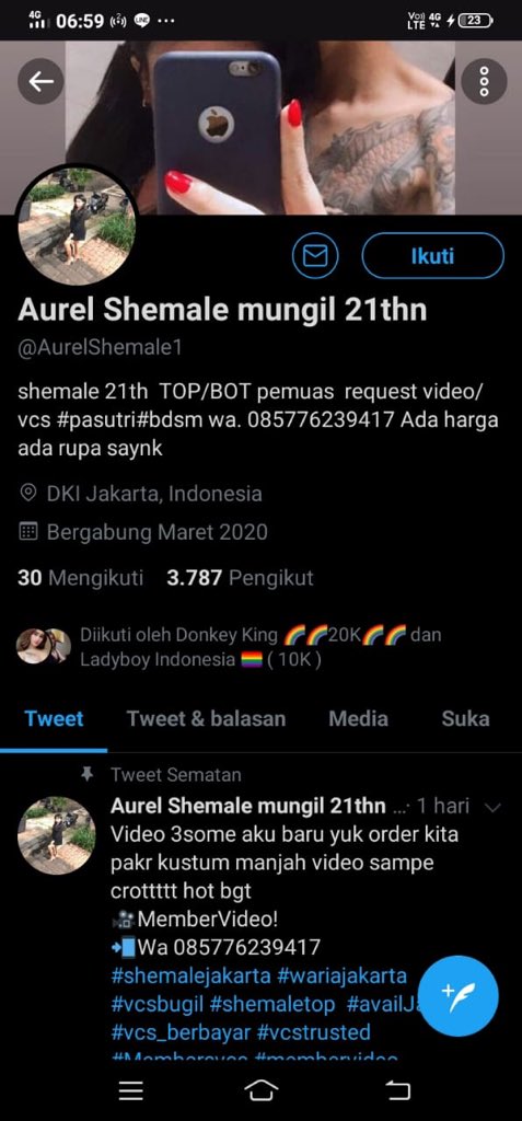 FreaaQueen's tweet photo. sudah banyak kasus si penipu ini dan sudah banyak bukti2 yang saya pegang di tanggan saya..jadi buat kalian yang merasa ketipu dm saya biar saya post dan saya akan viral kan ... demi kebaikan kalian juga biar kg kena tipu ... thx info nya https://t.co/gG2nhsM8Cp
