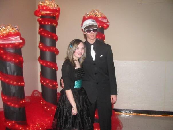 TheyCalMePollyG's tweet photo. @emonitela @zumiez Don’t overlook the tiny bow in my hair (a daily staple for emo me then) that I got to match my dress

 also plz know I lady bird-ed my date and ditched him right after this pic to hang with my friends the rest of the night
#noprom2020 #emonitetv https://t.co/em8qGfHQqO