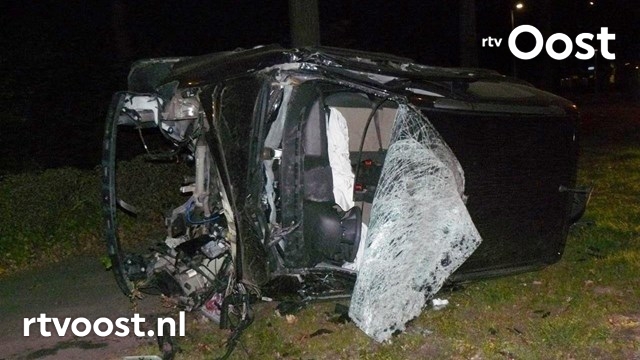 Twee gewonden bij ongeval in Almelo. #rtvoost.