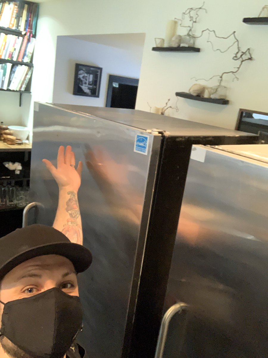 A HUGE thank you to @pedersenseventrental for donating 2 refrigerators to help in our cause to feed our health care heroes! I called them fingers crossed they‘d give me an ok deal, instead they donated them to help the great cause I am working on w/ <a href="/offtheirplate/">offtheirplate</a> &amp; @wckitchen!