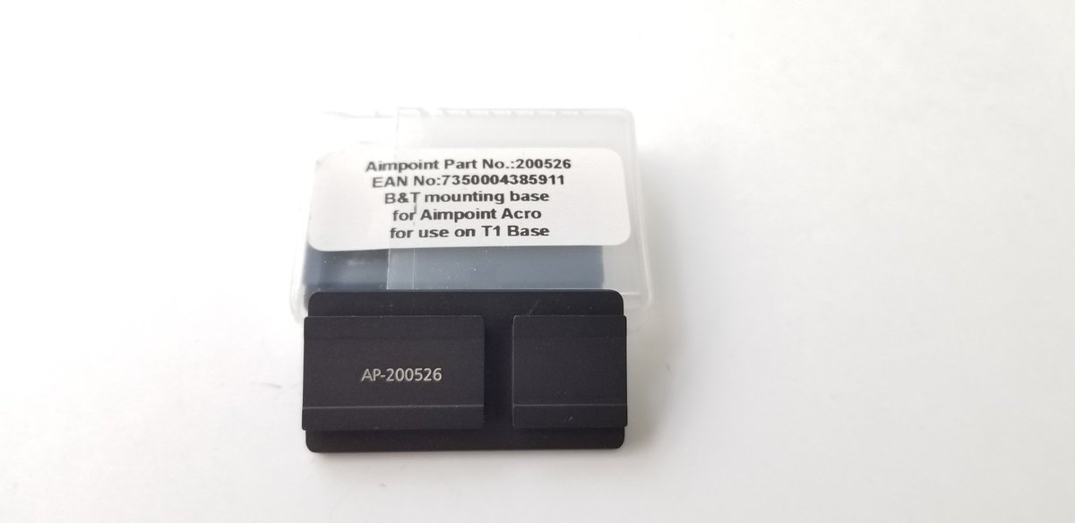 novelarms's tweet photo. 『Aimpoint Acro』マウント方法をご紹介。

Acro Adapter Plateを使用する事でMicroシリーズに付属のハイ、ロー マウントにAcro本体を取り付けが可能になり、アサルトライフルなどに装着できます。

#aimpoint #acrop1 #サバゲー #ドットサイト https://t.co/SyjTAxa6Cx
