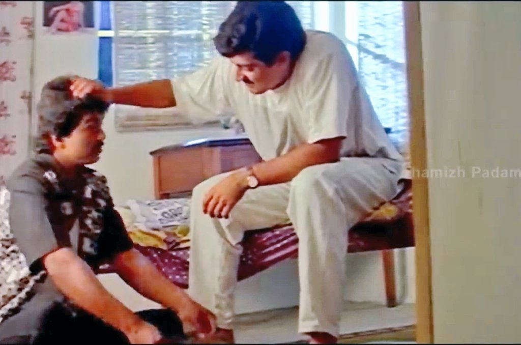 Trollers_D's tweet photo. எப்பவும் எங்களுக்கு கீழ தான் டா !

#HBDDearestThalaAJITH | #Valimai https://t.co/QqcrJor35x