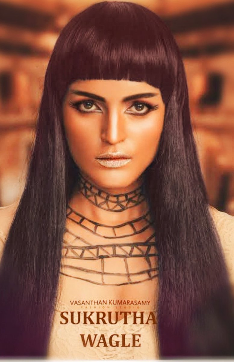 WAGLESUKRUTHA's tweet photo. Guess the character this photoshoot is based on? 
.
.

#Sukrutha #sukruthawagle #cleopatra #ancksunamun https://t.co/qH4qwAZm2U