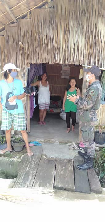 BurdeosPcr's tweet photo. Dialogue re: Novel Corona Virus Disease 2019(Covid-19)
1PM May 1, 2020 
#TeamPNP
#WeServeAndProtect
#PNPKakampiMo
#CPNPArchieGamboa
#TeamCALABARZON
#PNP4A
#TatakManongEntengDanao https://t.co/LtjDCBUixr
