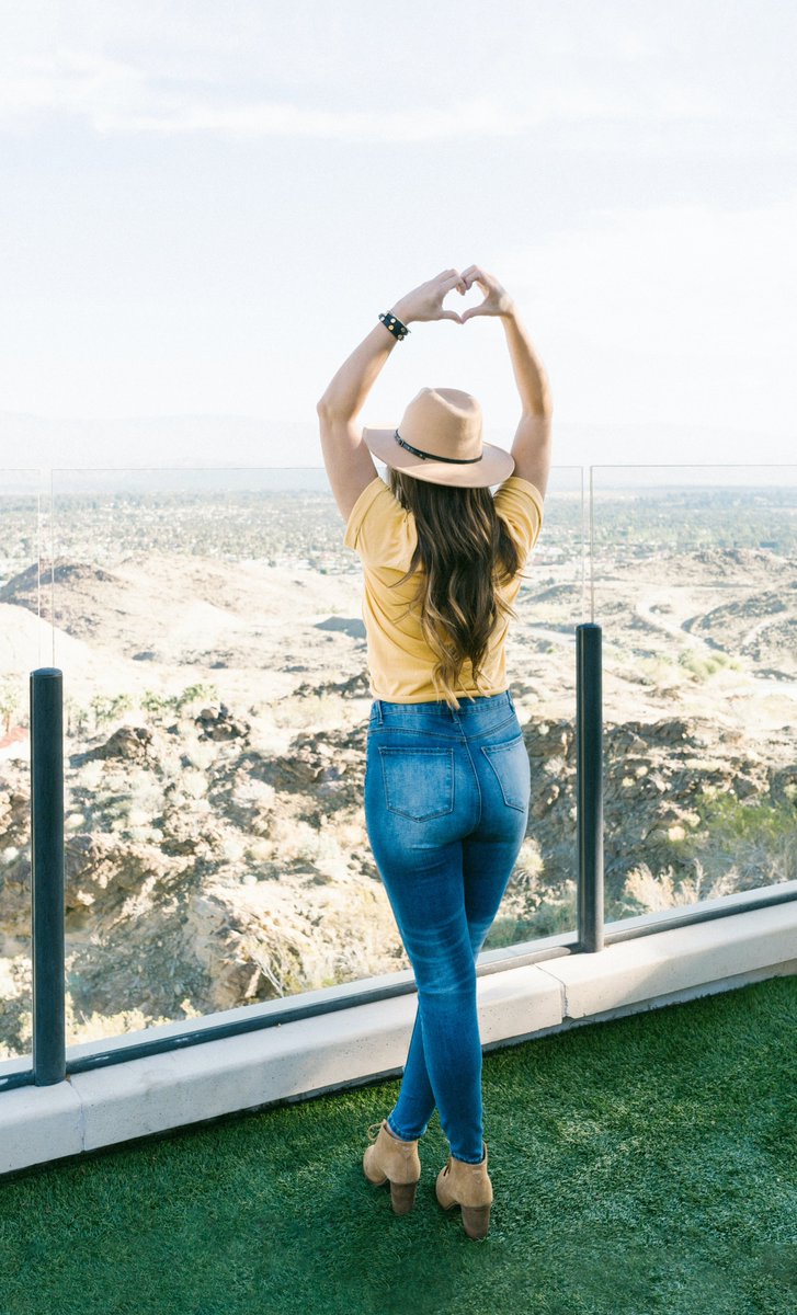 KeepAppy's tweet photo. It's #GlobalLoveDay! Become your best self, love yourself, and take control of your wellness! Download #KeepAppy and get 50% off to start tracking and setting your goals.
How are you showing yourself love today?
#SelfCare #SelfLove #MentalHealth #MentalHealthAwareness #Love https://t.co/8VY3bGR9vO