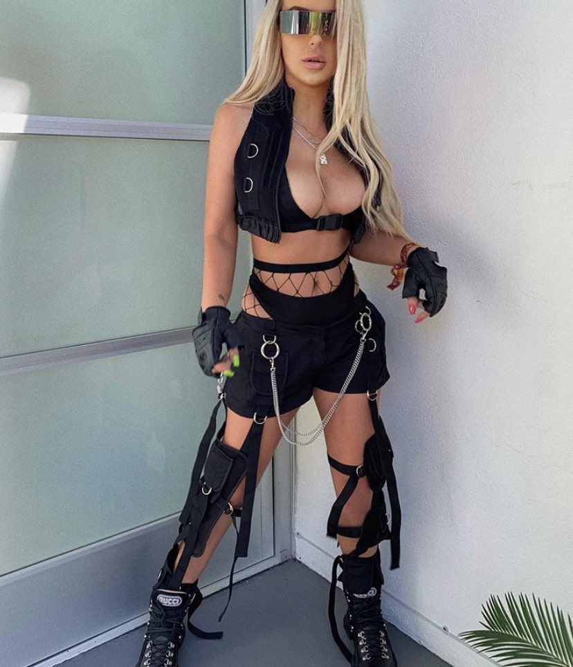 tana coachella outfit