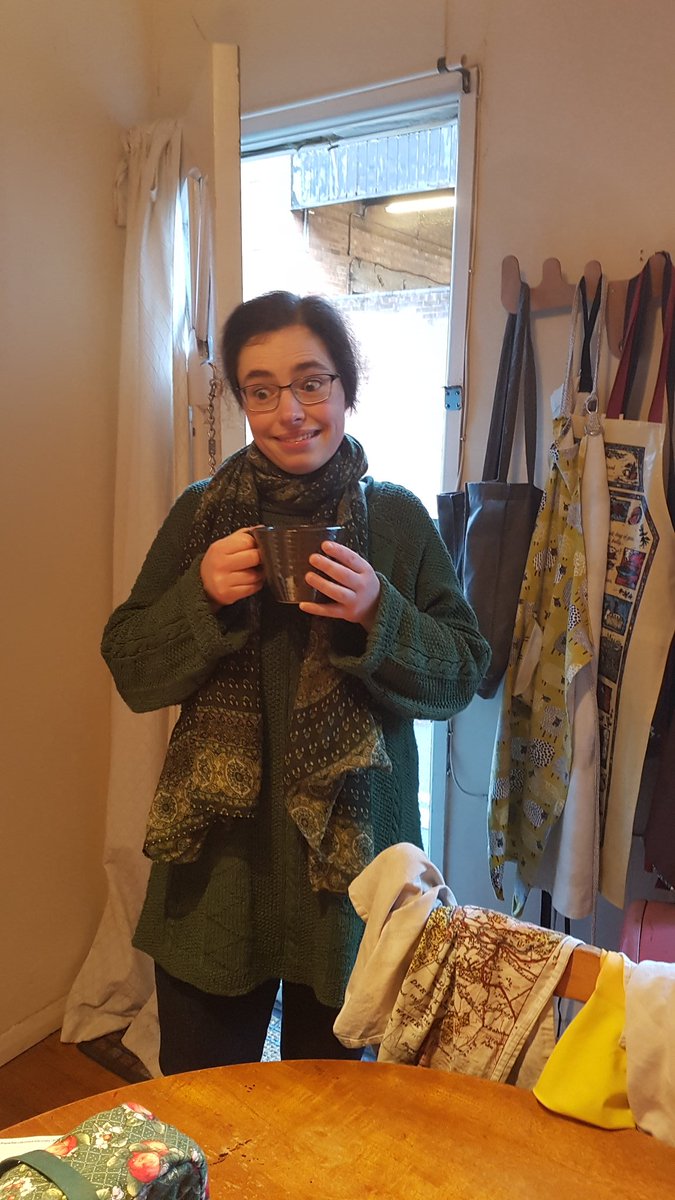 imogenfoxell's tweet photo. But still managed some domestic festivities - woke up before 6 to hear @magdalenoxford choirboys on @BBCOxford (balanced on a small tower of tea), sang some madrigals, pretended to be a tree, ate pancakes. #MayMorning #MayDay #upthemay https://t.co/FxVdRHc4zT