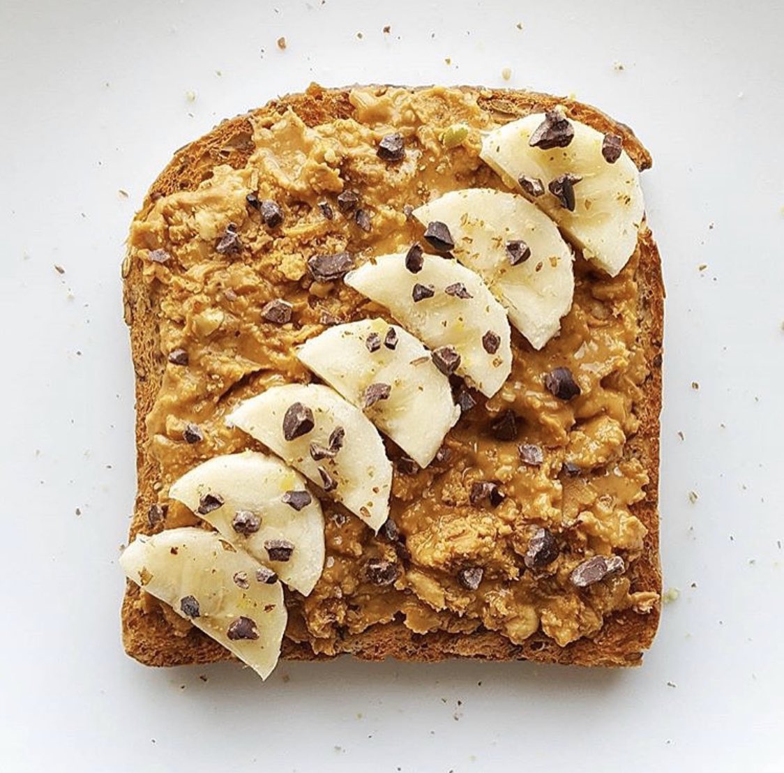 uttanutta's tweet image. Spending time banana arranging 🍌