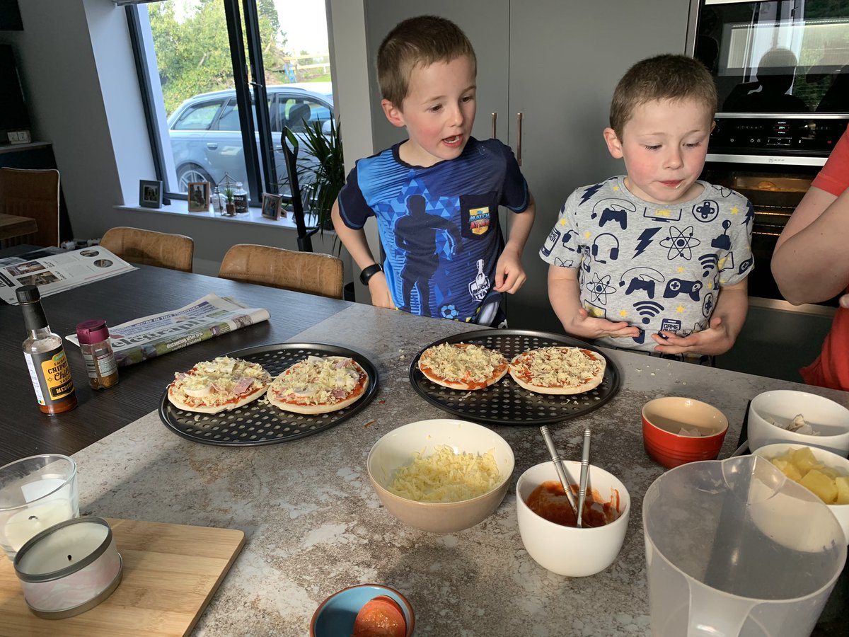 elizabeth linton tweet media