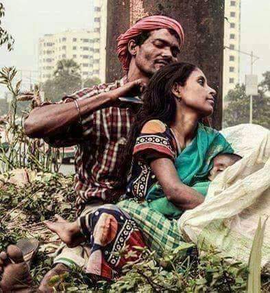Amit_Manda_Anil's tweet photo. 1 मे कामगार दिन, सर्व कष्टकरी कामगारांना समर्पित. 

थोड़ा है थोड़े की जरूरत है,, 
ज़िन्दगी फिर भी यहाँ खूबसूरत है..
#महाराष्ट्र_दिवस https://t.co/2zOof0A9zb