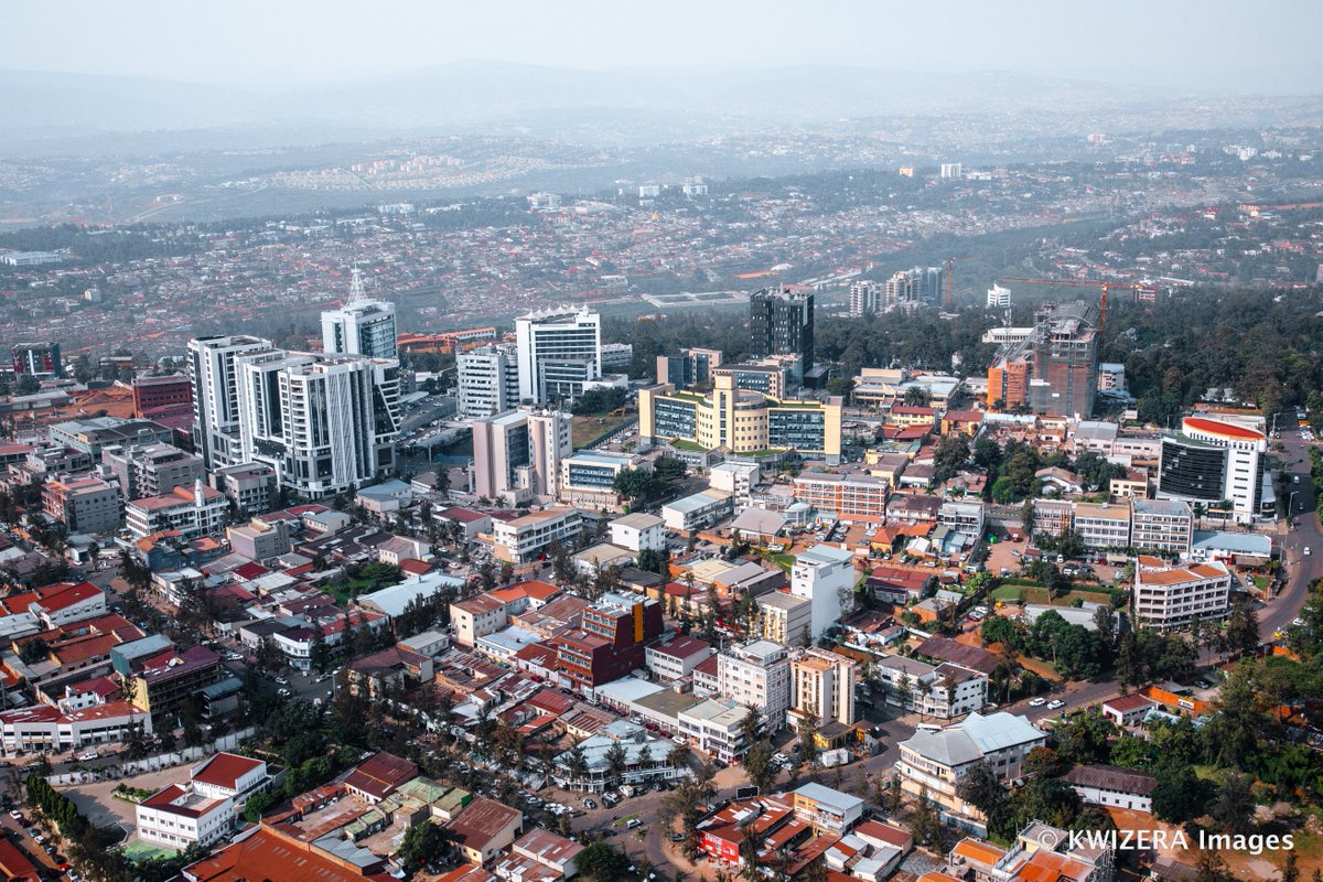 kwizeraimages's tweet photo. Monday....

#Visitrwandasoon 
#GumaMuRugoYouthChallenge https://t.co/h8umwynPAp