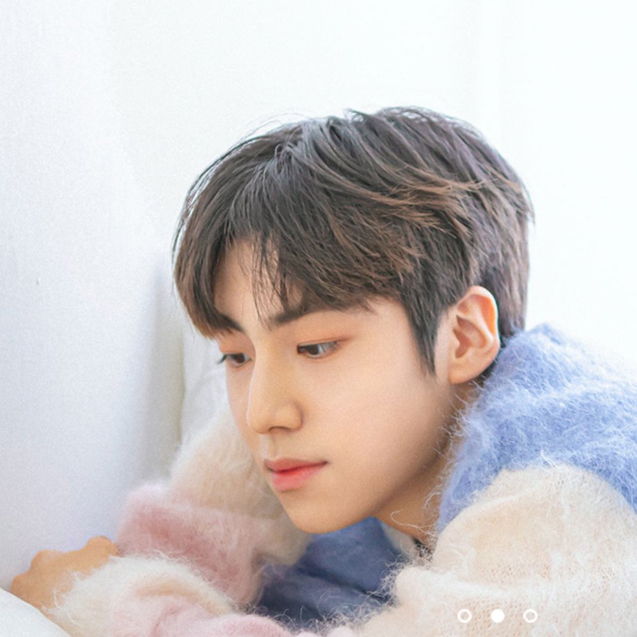 goodthingswyouu's tweet image. 🧸#LEEEUNSANG 1𝐬𝐭 𝐏𝐇𝐎𝐓𝐎𝐁𝐎𝐎𝐊 #AsPromised 🍒
🌷ราคา 1,470 บาท 
📮นัดรับสยาม reg 70 / ems 100
🎀ปิดรับ 17/05 เวลา 19.00 น.  
forms.gle/YTNDfWgfSDtKtX…
✨Q&amp;amp;A✨
รวมภาษีแล้ว ไม่เก็บเพิ่ม รับมัดจำ 700฿
สอบถามเพิ่มเติมทักเดม🙏🏻💖 
#prewithgoodthings ✨ 
#이은상 #ตลาดนัดอึนซัง