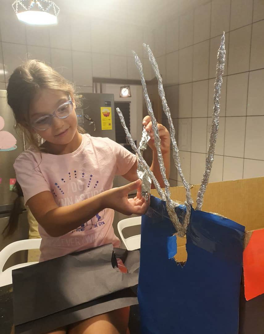 ARIS_Ghana's tweet photo. We have yet another inventor!
#PYP Year 2 Eagle, invents "the finder", which is an instrument that helps her find things she loses!
This is the #Action &amp; #Reflection stage of her inquiry into #UOI, How the world works!
#Inspire #Empower #Transform #ibworldschool #ARISVirtual https://t.co/ltEQoHi1N0