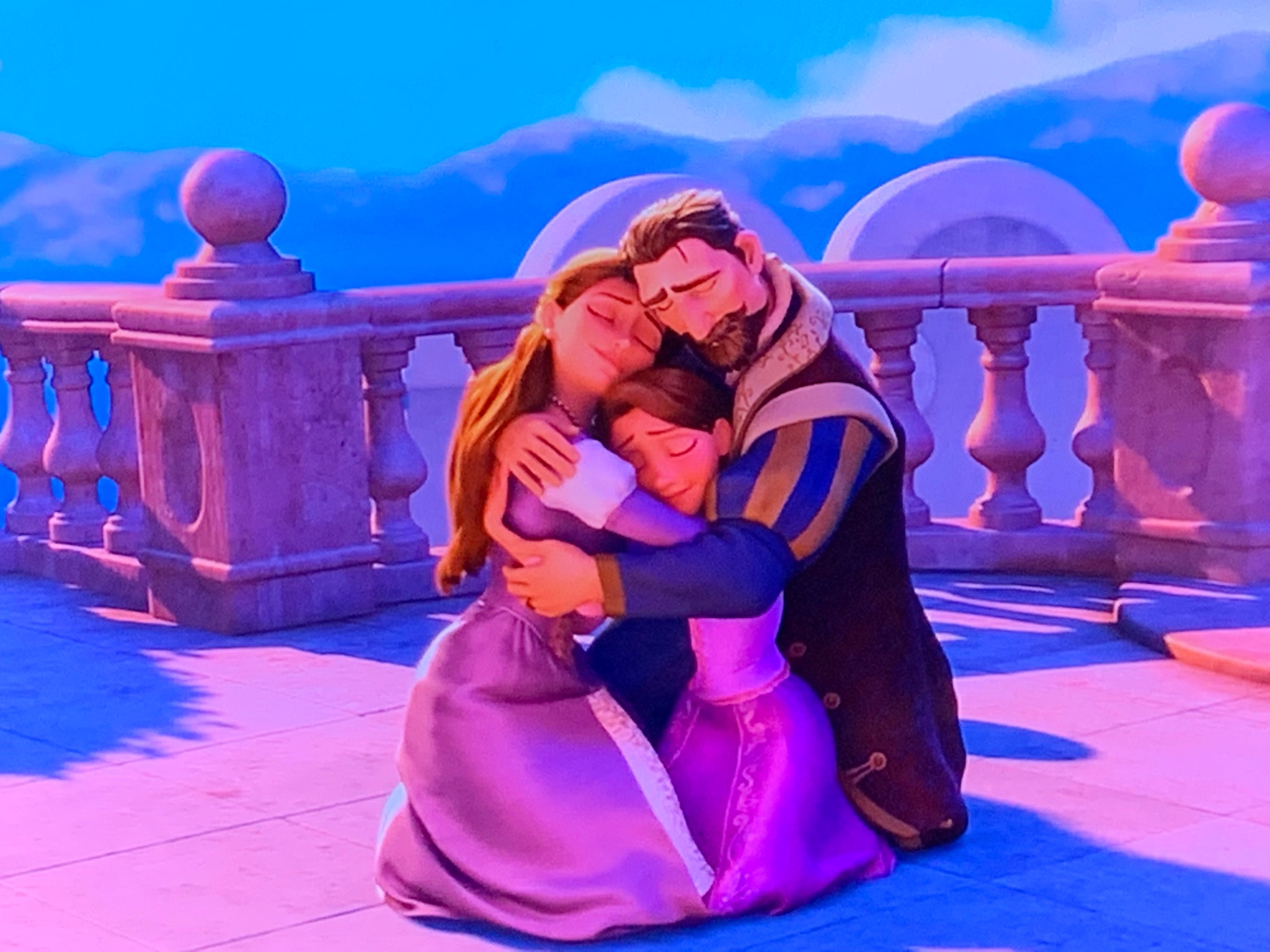 ぼたもち ディズニープリンセスの両親との再会シーン好き 塔の上のラプンツェル 眠れる森の美女 T Co Ah5ruavtum Twitter