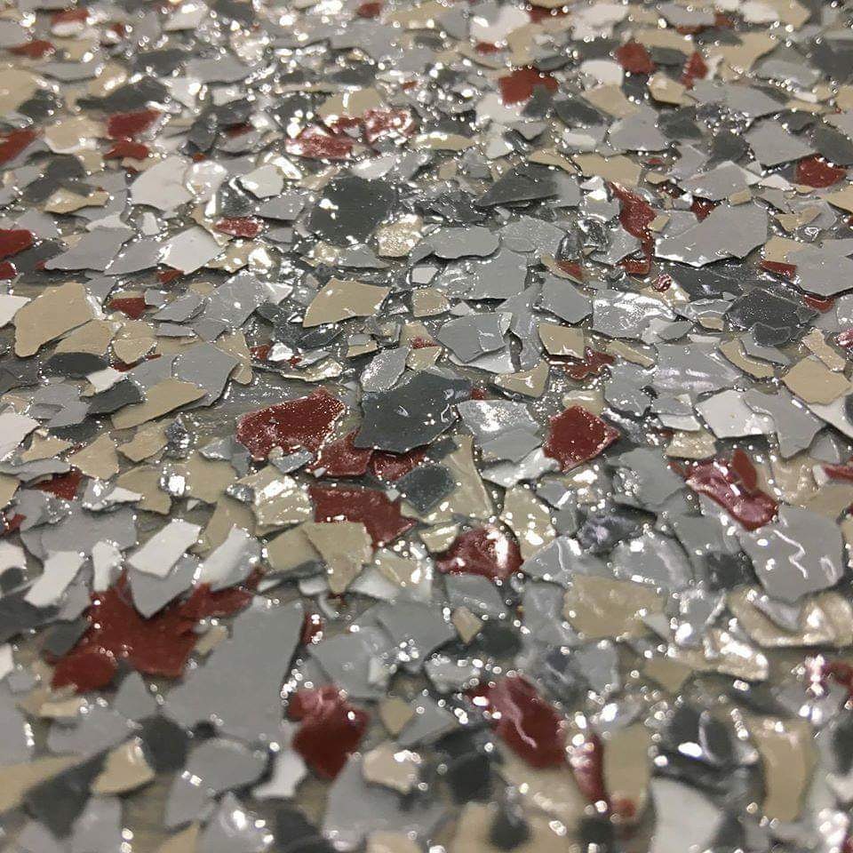 XtremePolishing's tweet image. Considering a long lasting, industrial #Coating system for your #GarageFloors? Renovate your surfaces with a customizable color #FlakeSystem that&apos;s durable, UV stable and slip resistant. #ProtectiveCoatings

#ShopSmallBusiness || bit.ly/3eblwgz