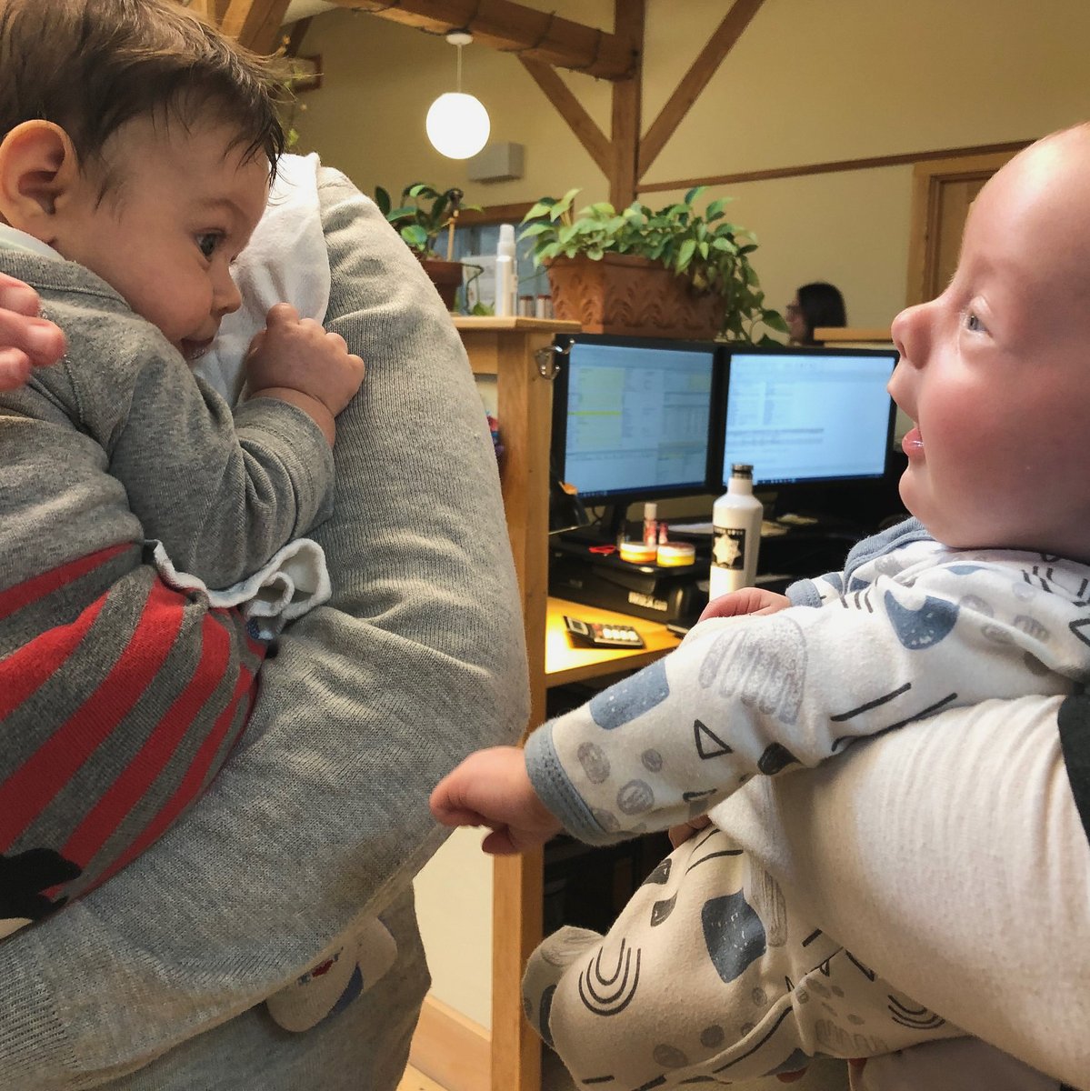 BadgerBalmUSA's tweet photo. As we look ahead to welcoming our next Badger baby in the months to come, we know we will find ways to greet them with respect and loving support, even if those ways are more creative for health and wellness.
#inthistogether #kindnessisourcompass #babiesatwork #onelove https://t.co/xDheFGv6P8