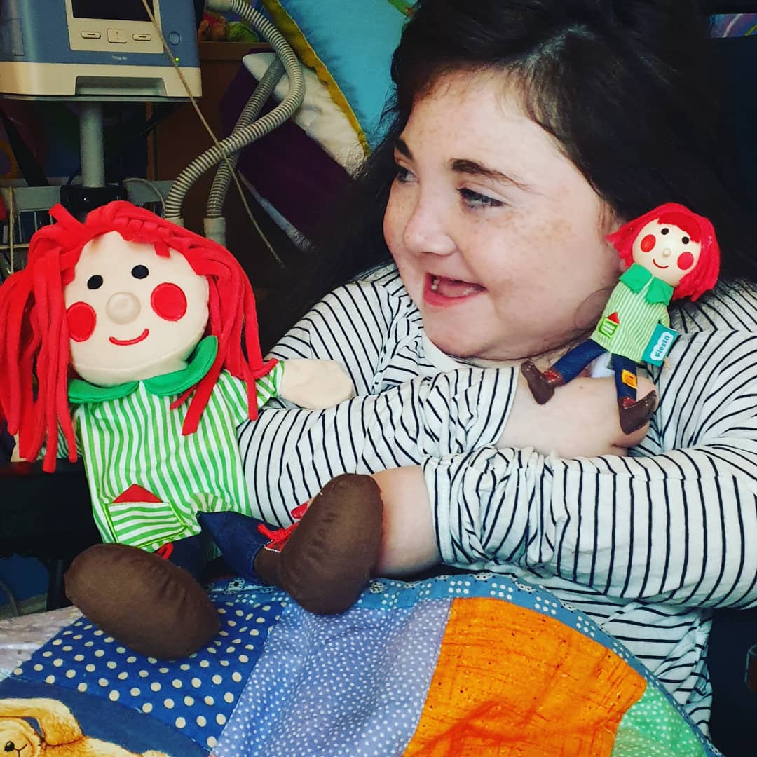 cheflynn80's tweet photo. @rteliveline listening to Chris sing that song has me in tears..week 10 cocooning with my little Daisy. Feeling like the forgotten group in all of this madness. Music and the arts are keeping us going. Bosco sent us a gift too so we can find some laughter https://t.co/2KxAwyHOye