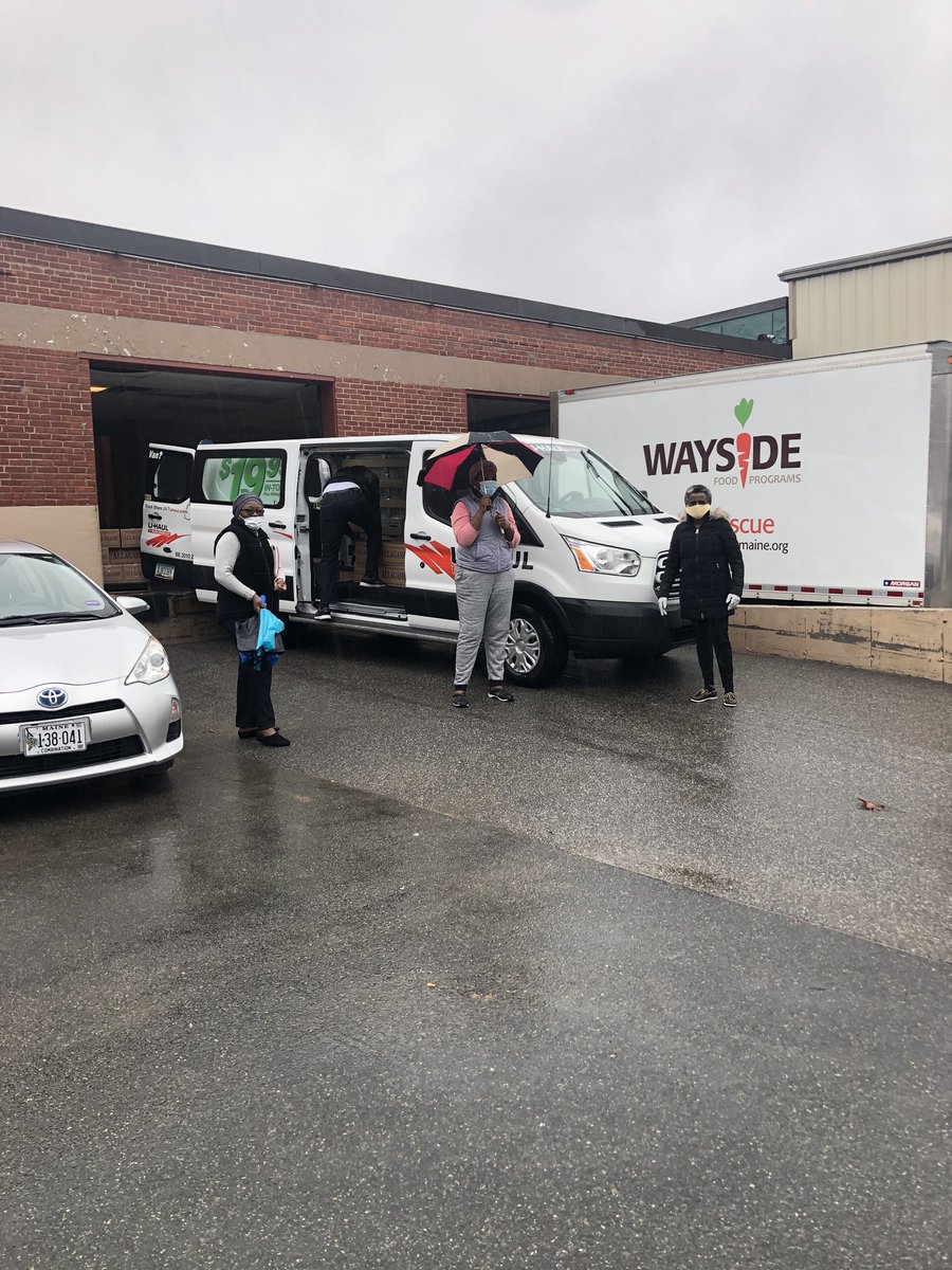 PortlandOEO's tweet photo. The #foodsystem in #PortlandMaine is critical to supporting community members. 🙏Thank you @WaysideMaine , @inherpresence, @opp_alliance , and @PPSConnect for your efforts to connect community members to sustainable resources that they can count on ☔️or ☀️! https://t.co/5pGGb0oeW5
