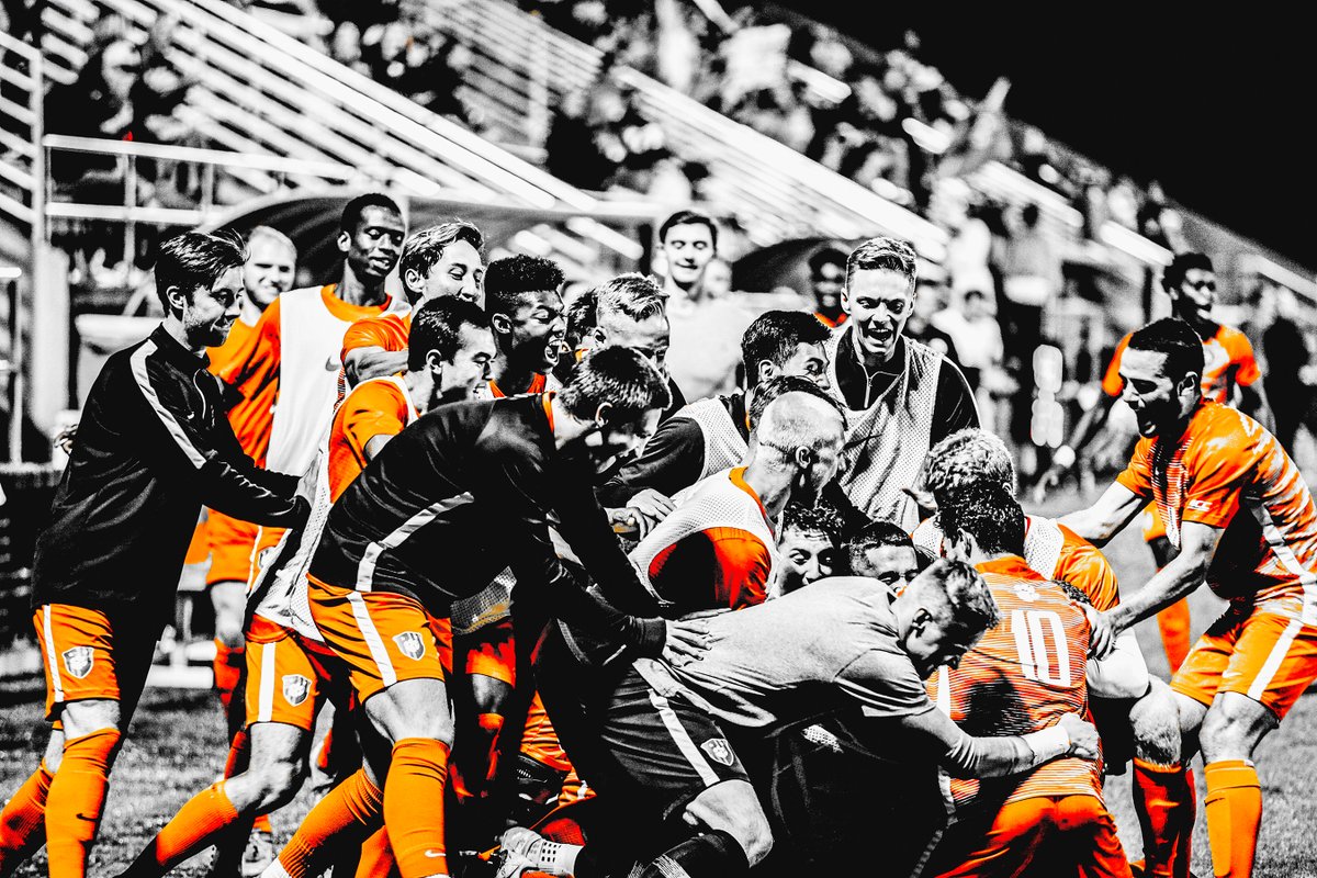 Clemson Athletics tweet media