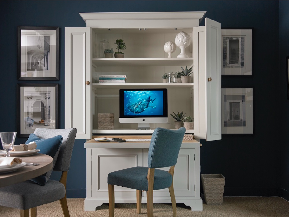 HollowaysHome's tweet photo. It's time to design with a very special offer from Neptune by Holloways - https://t.co/R6GAL43KhU #interiordesign #interiordesigninspiration #bedroomdesign #sittingroomdesign #homeoffice #homeofficedesign #interiors #diningroom #diningtable #sofainspiration #homeofficeinspiration https://t.co/IlWEbx1HXP