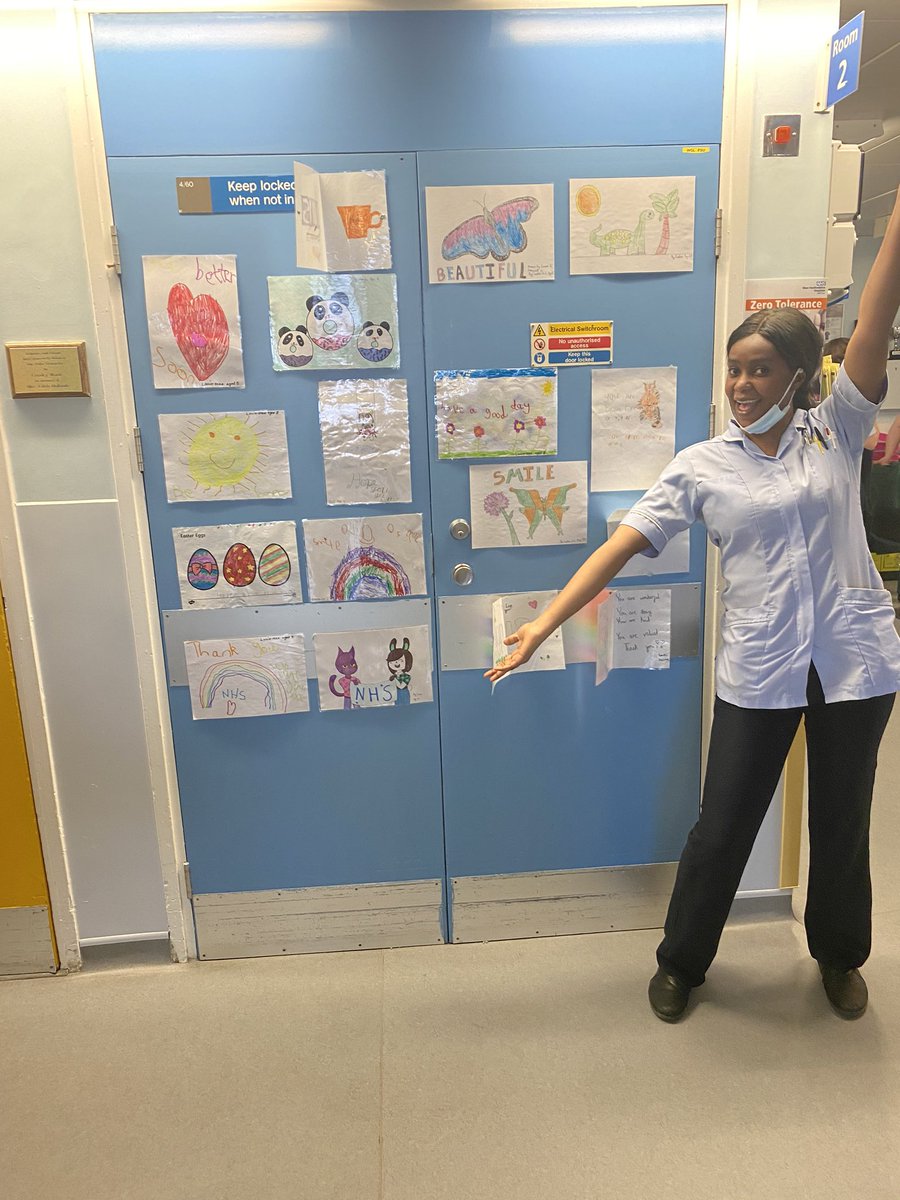 katielpardy's tweet photo. Massive thank you to everyone who has kindly posted us these beautiful drawings to brighten up the ward! Modelled by the lovely Mervielle! 🌈 ❤️ #teamwhht https://t.co/0aOJQlq803