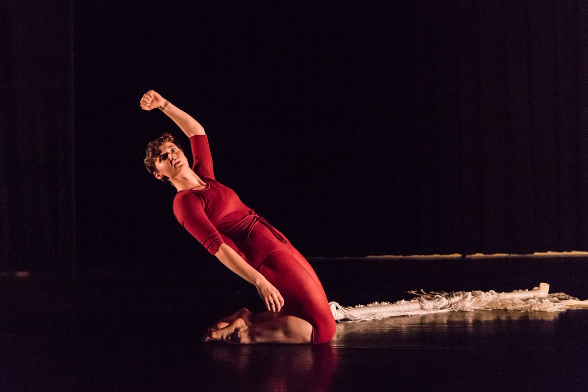 CIRCA_UMBC's tweet image. Welcome #FutureRetrievers on #collegesigningday CIRCA wants you to know that you will be welcomed to a campus that values and celebrates the Arts. Our departments of Dance, Music, Theater and Visual Arts add so much vitality to the #retrievernation #UMBCtogether @ArtsAtUMBC