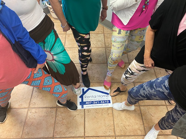 RentHomeFL's tweet photo. Crazy times call for crazy leggings!!

Happy Friday!! https://t.co/5sAw9SuVjR