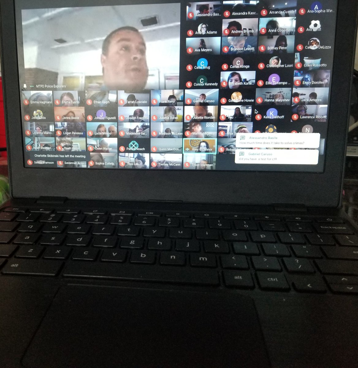 What a special privilege for our 2nd graders to go on this Virtual Field trip to the Middletown Police Department this a.m.!  Thank you Detective Cruz for the awesome tour! #tigertime