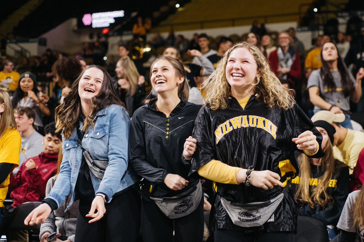 MKEPanthers's tweet photo. Welcome home, Class of 2024— we're so proud and can't wait to meet you! 🐾

#DecisionDay | #UnitedWeRoar https://t.co/GiPuhruLF2