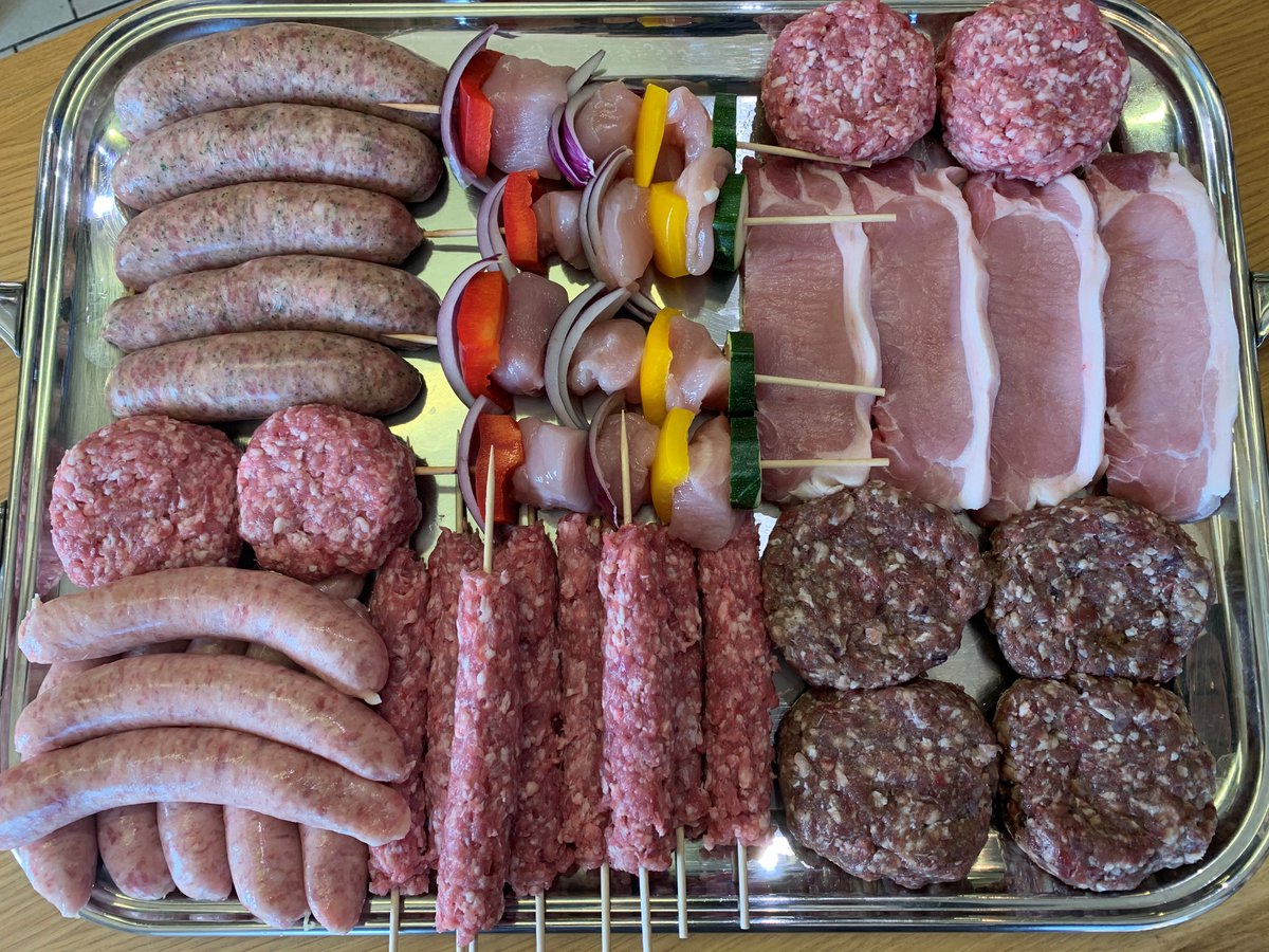 EagleatBarrow's tweet photo. The sun is set to make an appearance once more this weekend and that can mean only one thing - we have our BBQ packs on sale at the Deli! You name it and we have it!

Burgers ✅
Sausages ✅
Chicken kebabs ✅
Lamb Koftas ✅
Or, our BBQ Packs for just £35 ✅

Call 01254 821010 https://t.co/YWbgQifOra