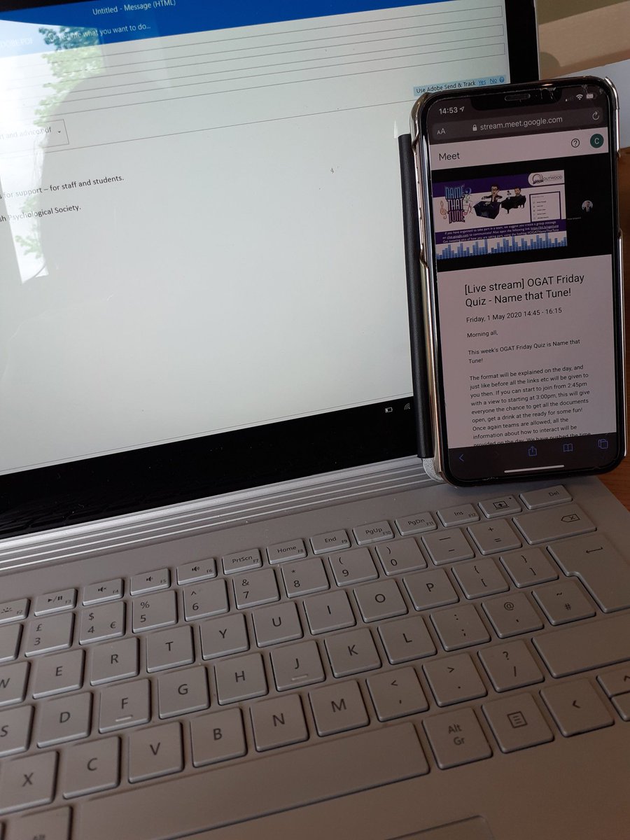 BlundellCarolyn's tweet photo. Interesting use of devices @BBCSTeacher? #OGATNameThatTune 👍 https://t.co/URQAzUHkHq