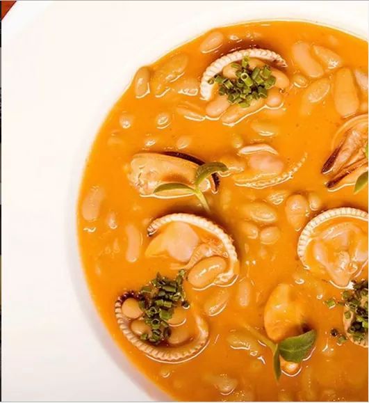 Rest_Asgaya's tweet photo. Siempre hemos defendido la cocina tradicional y los platos de cuchara.

#tradicion #platosdecuchara https://t.co/RiAbqcRDGE