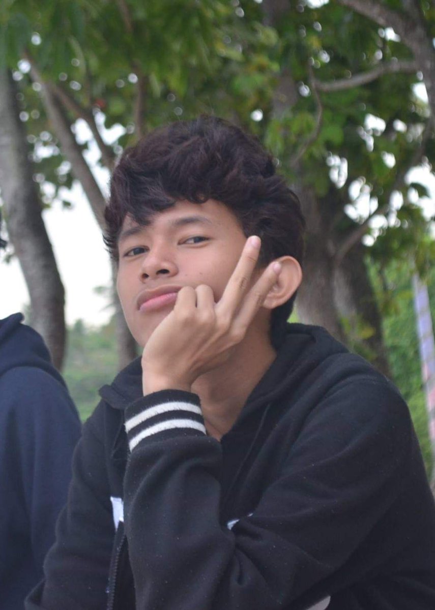 RonmarkJ's tweet image. Tapon balik 😂😂