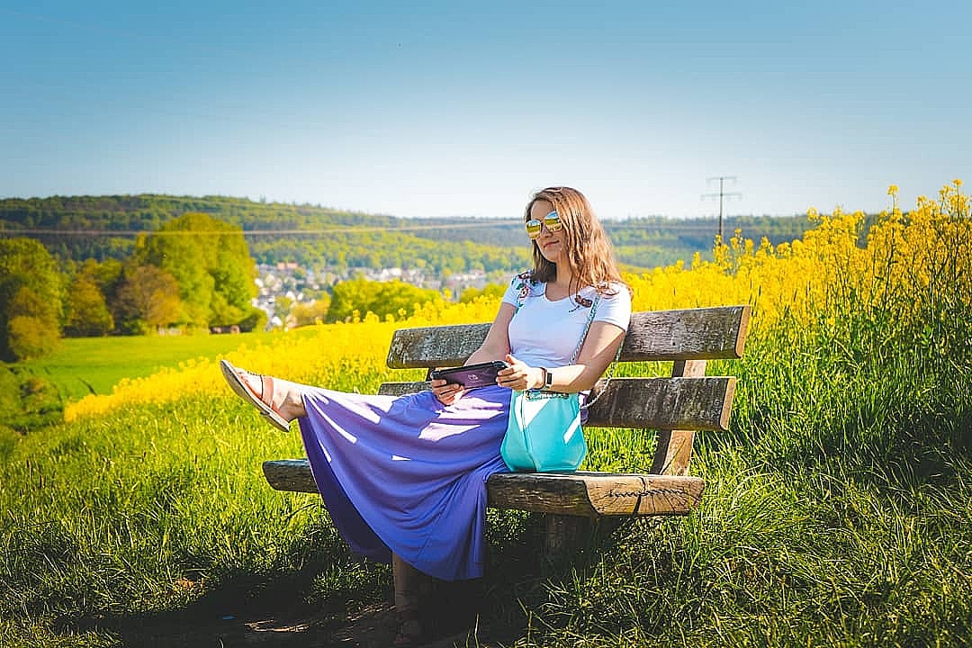 alexa_hallo's tweet photo. Heute wird Stardew Valley gesuchtet! ❤️
Schaut vorbei! Geplaudert wird bei uns sehr gerne!
https://t.co/PVkVOGzWPC
#germantwitchsub
#germantwitchSUP
#GermanMediaRT
#TwitchDESupport
#GermanTwitchRT
#Twitch
#Streamer
#youtube
#gamergirl
#farmers
#StardewValley
#stardew
#zocken https://t.co/FTT4hpu5eU