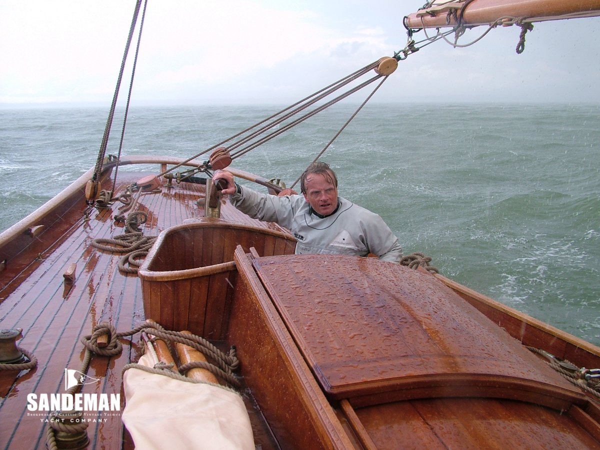 sandemanyachtco's tweet photo. We experienced few April showers on the south coast of England this year. A pity (a Scotsman writes...) as this can be when classic yachts really shine...

#woodenboat #classicyacht #yachtsforsale #beautifulboats https://t.co/0tDHPr2jXA
