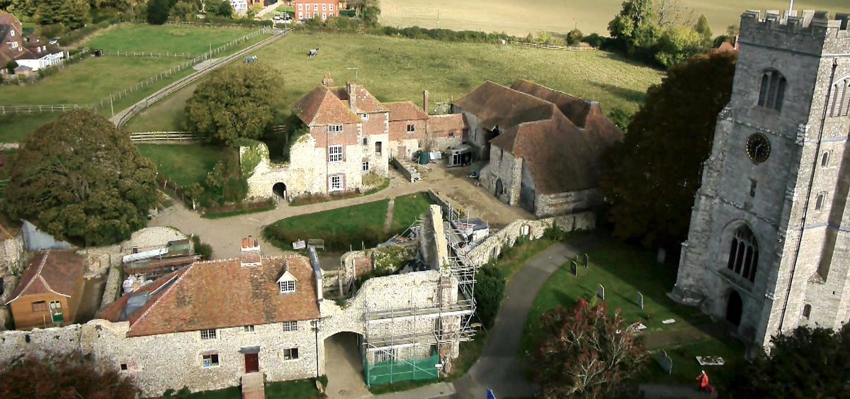 Archbishop’s Palace, Charing. Medieval palace of The Archbishop of Canterbury. Since much decayed. The great hall was used as a barn for 300 years. Much of the palace no longer survives. What does is in urgent need of saving. A local action group are trying.