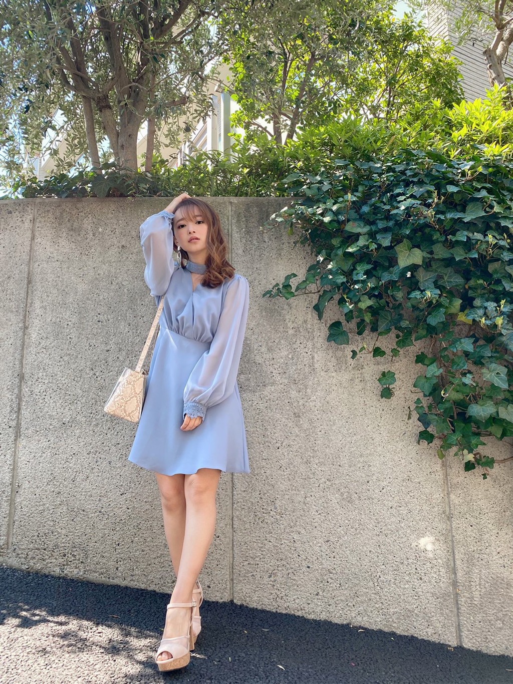 Cecil Mcbee 韓国コラボ カシュクールデザインのフェミニンなミニワンピースです T Co Hlv3ufqyta Cecilmcbee セシルマクビー ワンピース T Co Ml9jfsywaa Twitter