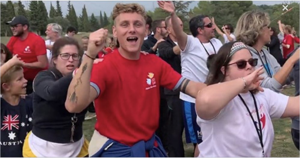 Le Défi sport entreprises Handi-Valide permet la rencontre entre des salariés d’une entreprises et des personnes déficientes intellectuelles dans un contexte original et une atmosphère sportive. 

🎥youtube.com/watch?v=SCTy7j…

#cdsa06 #sportadapté #ffsa #handicapmental #integration