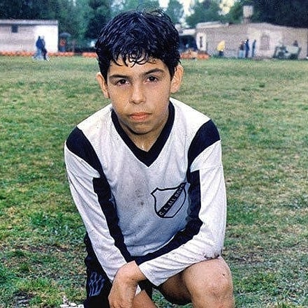 FM_Twittah's tweet photo. Can You Guess The Player?
#footballmemories #calcio #operazionenostalgia #finoallafine #bocajuniors #soccer #vamosboca #xeneizes #superligaargentina #bocajuniors #whoistheplayer #whostheplayer #guesstheplayer #footballtrivia #soccertrivia #footballquestion #soccerquestion https://t.co/Zo39haU7bs