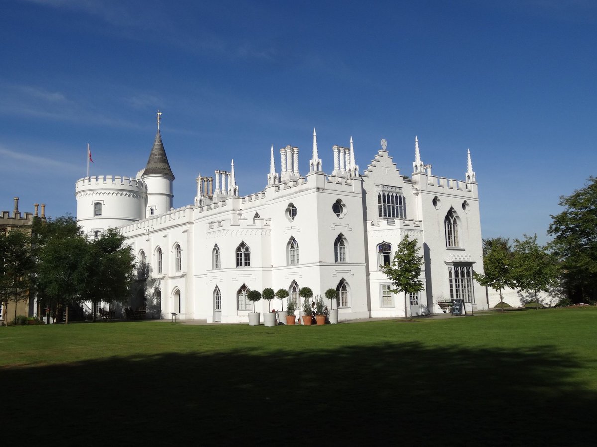 2.6b/ to The Strawberry Hill Trust In 2007 who have since completed a £9,000,000 restoration to the main rooms and reopened it to the public shortly after. They continue to improve the house and look to repopulate it with as many of Walpole’s original contents as possible.