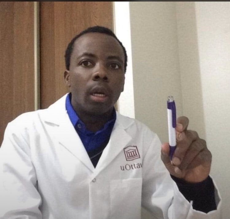 AfricaFactsZone's tweet photo. Congolese Doctor, Dr. Jerome Munyagi discovered the Coronavirus medicine being used in Madagascar. He partnered with Madagascar's Government. https://t.co/JF9KaKhaTr