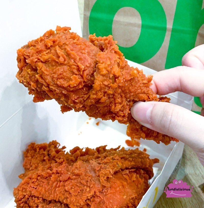 adirarhmn's tweet photo. Mana satu pilihan anda?

RT- teh ais cincau
LIKE- ayam goreng mcd https://t.co/LMJxNuMPND