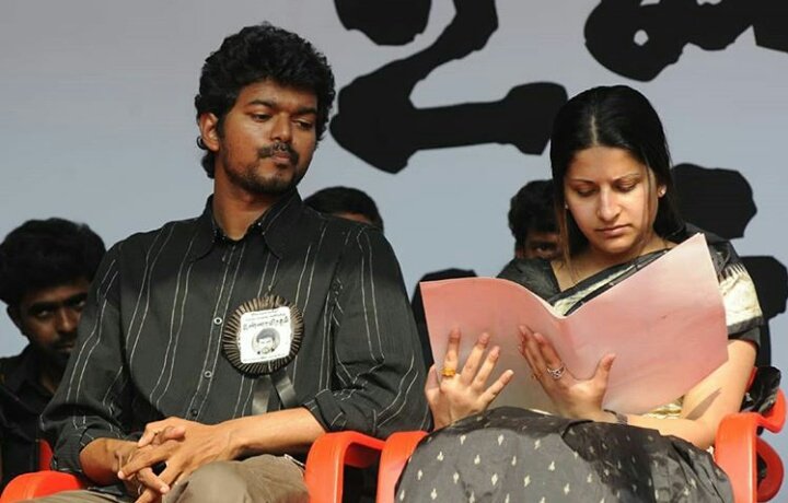 iamsleepercell's tweet photo. #VijayTheFaceOfKollywood https://t.co/eyyDjy9hmt