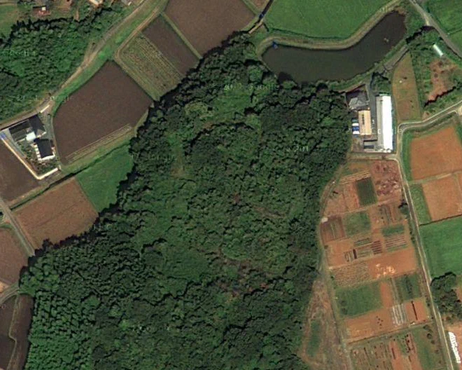 古代遺跡かと思いきや？ただの自動車教習所跡でしたwww