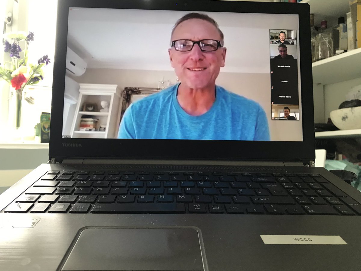 Many thanks to Bears legend @AllanDonald33 for taking part in our first zoom Q&A with Club Members this morning. Excellent work from @MatCollis & @brainhaldorf in developing this idea 🐻#YouBears