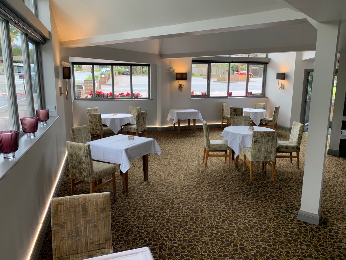 BartellasDining's tweet photo. Our takeaway service continues (Thursday to Sunday) and we welcome your thoughts on how to reopen the restaurant. More information here: https://t.co/nGoitcvvB6 https://t.co/n5pbRwJ4o6